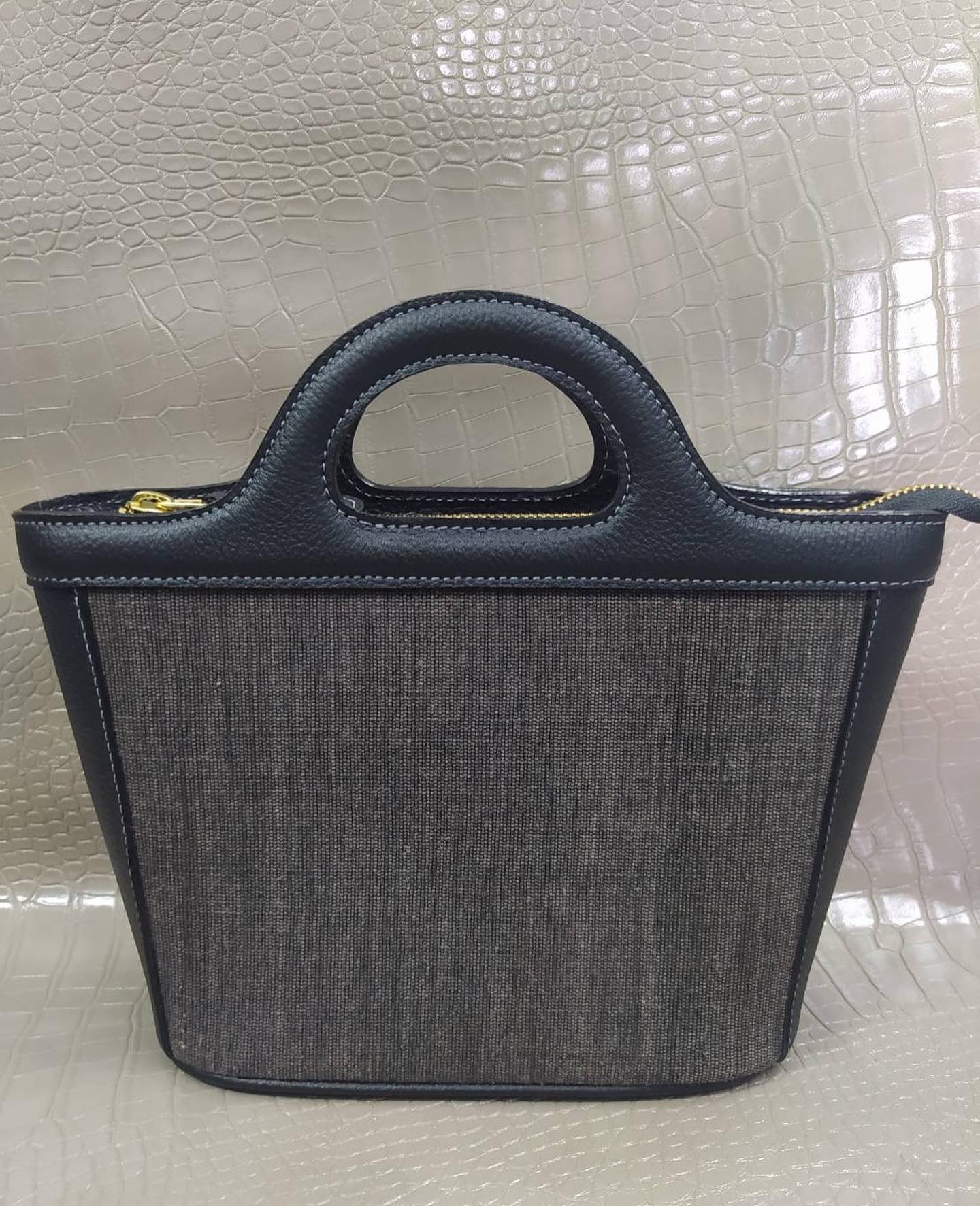 Charlotte crossbody bag - Image 8