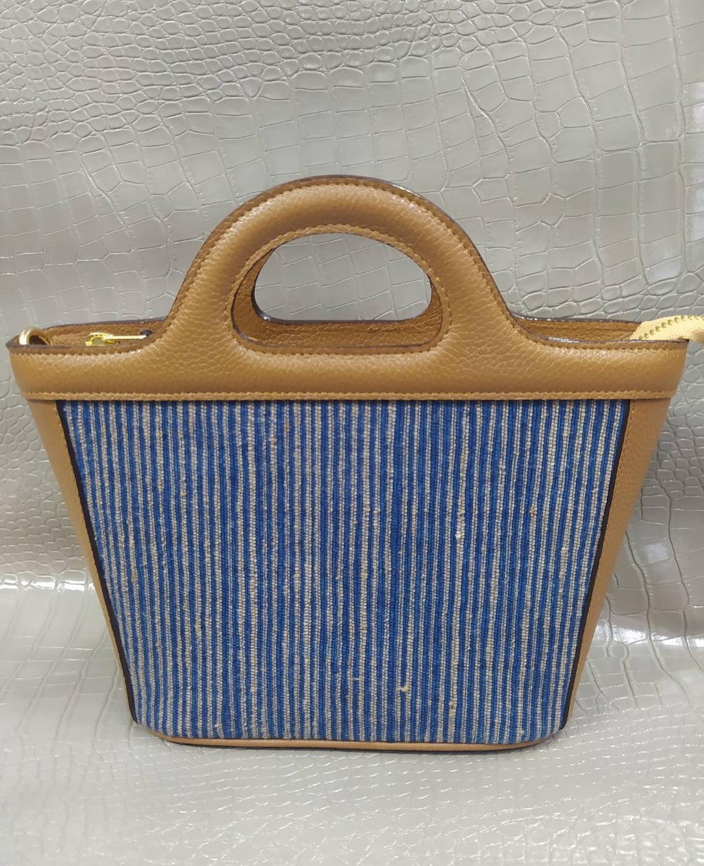 Charlotte crossbody bag - Image 11